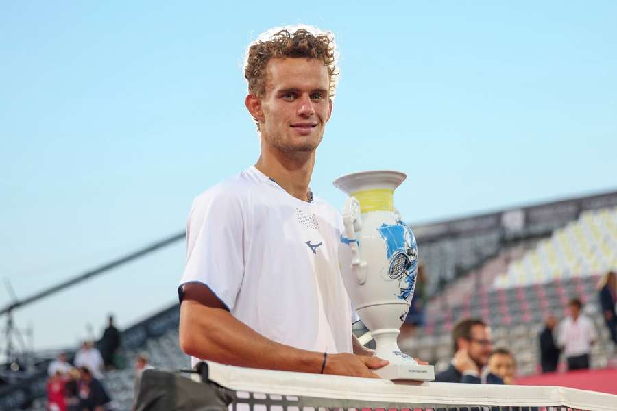 Luca Van Assche celebrates title Luca Van Assche celebrates title