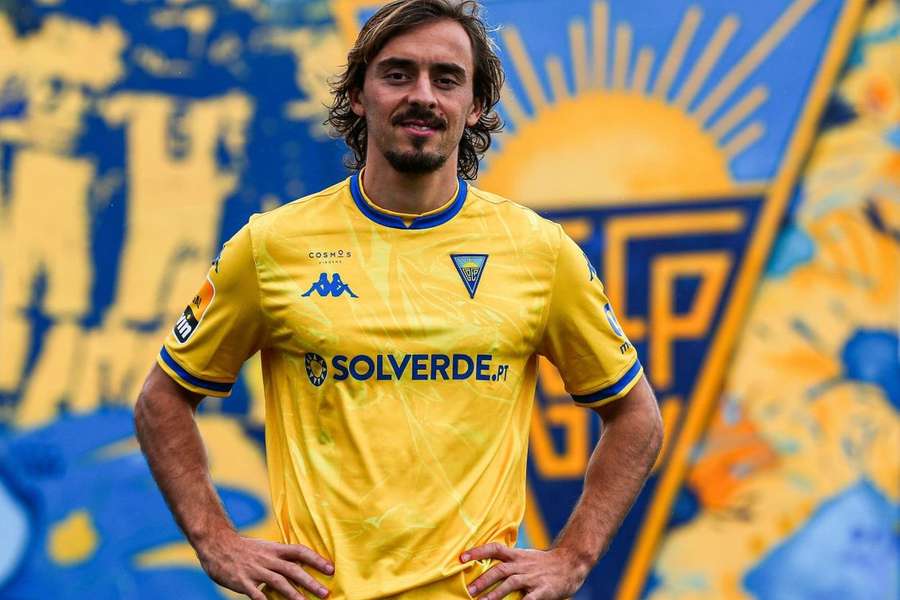 Francisco Geraldes terminou contrato com o Estoril