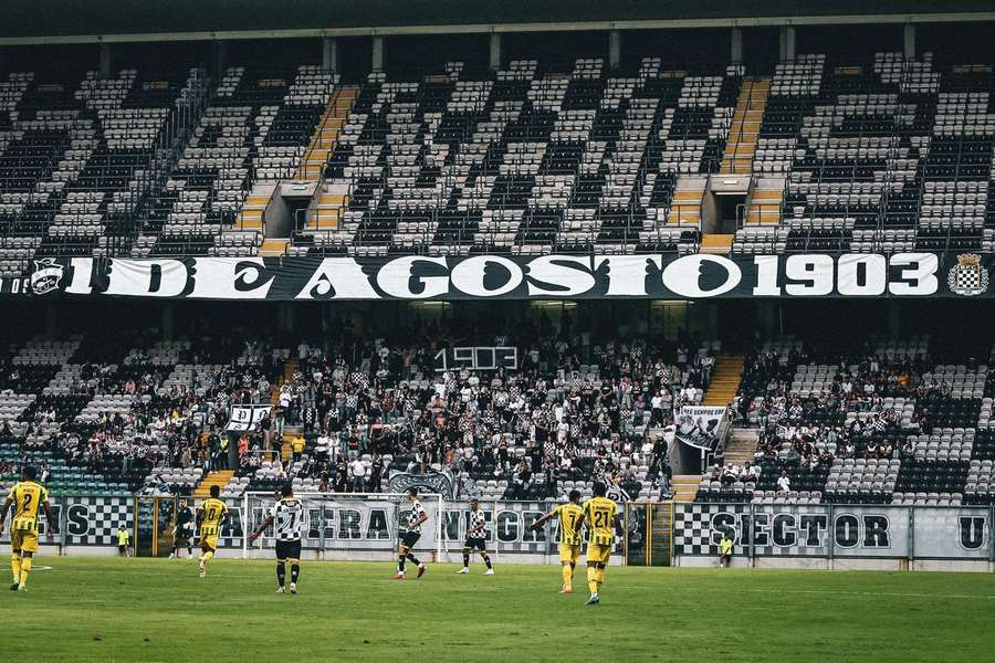 Boavista voltou a ser impedido de inscrever jogadores