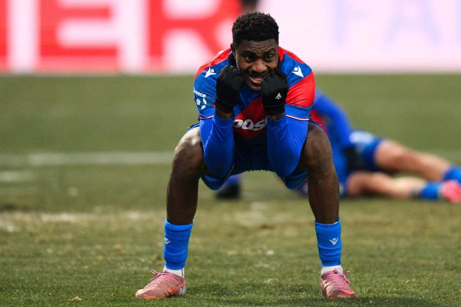 Dočká se Durosinmi přestupu na slavnou adresu?