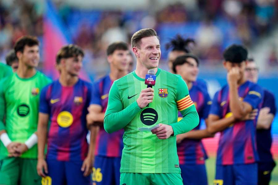Ter Stegen bei einer emotionalen Rede vor den Barcelona-Fans