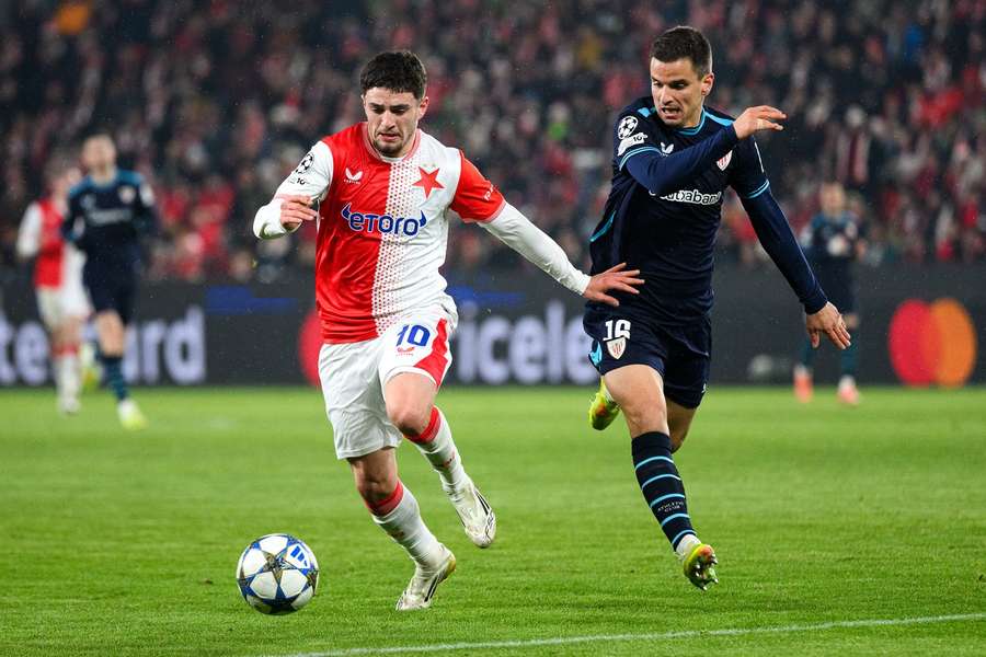 Soubojový fotbal Slavie podle Jana Morávka už fanoušky pražského klubu přestává bavit.