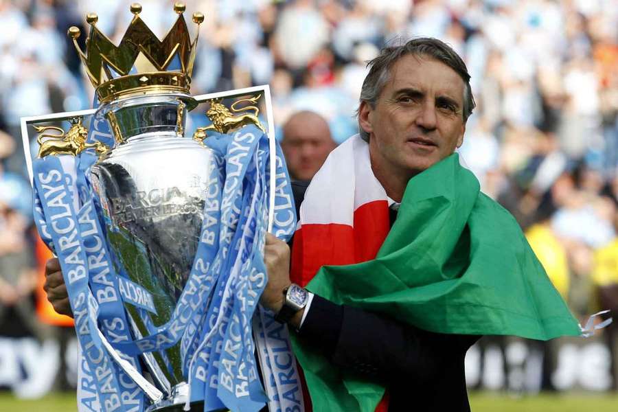 Mancini priviedol Citizens k ligovému titulu. Mancini priviedol Citizens k ligovému titulu.
