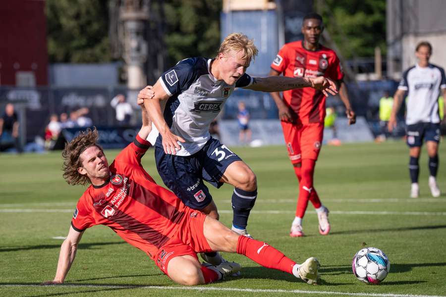 AGF-målscorer ærgerlig over ikke at kunne udnytte god første halvleg