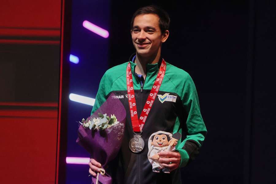 Hugo Calderano conquistou medalha de prata no Mundial de tênis de mesa