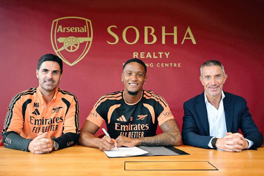 Arsenal have completed the signing of England defender Ezri Konsa Arsenal have completed the signing of England defender Ezri Konsa