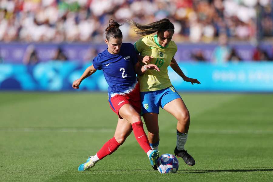 Seleção Brasileira flertou com o gol no primeiro tempo, mas não foi eficiente para marcar