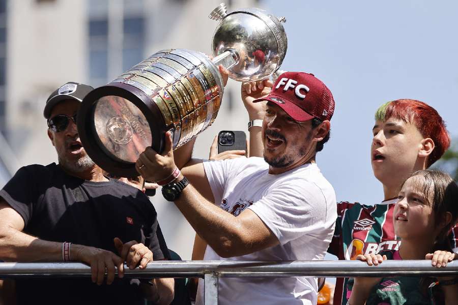 Diniz conduziu o Fluminense à inédita conquista da Copa Libertadores 