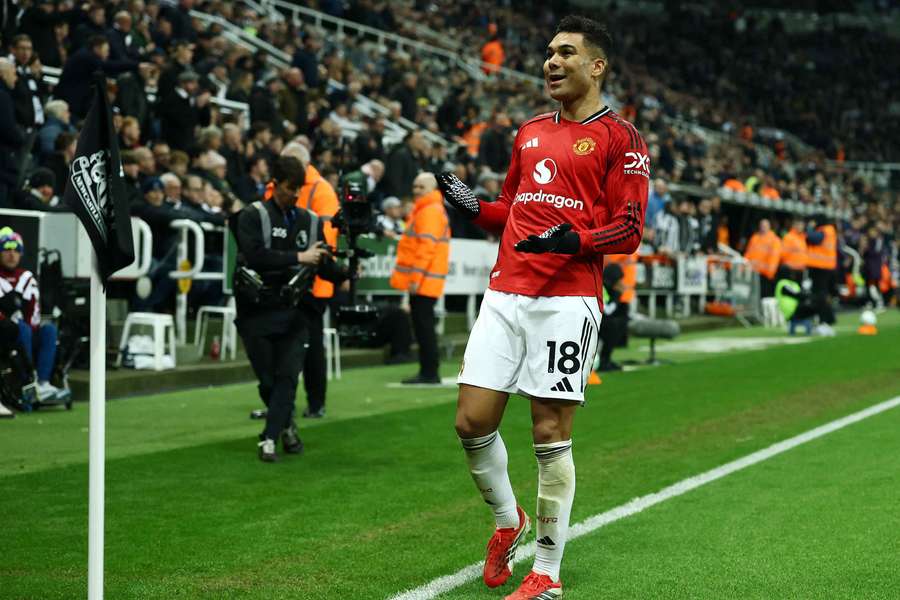 Robson urges Man Utd and Casemiro to rethink split Robson urges Man Utd and Casemiro to rethink split