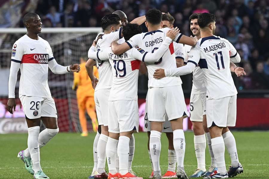 Reservas deram conta do recado e PSG terminou a Ligue 1 com mais três pontos na conta