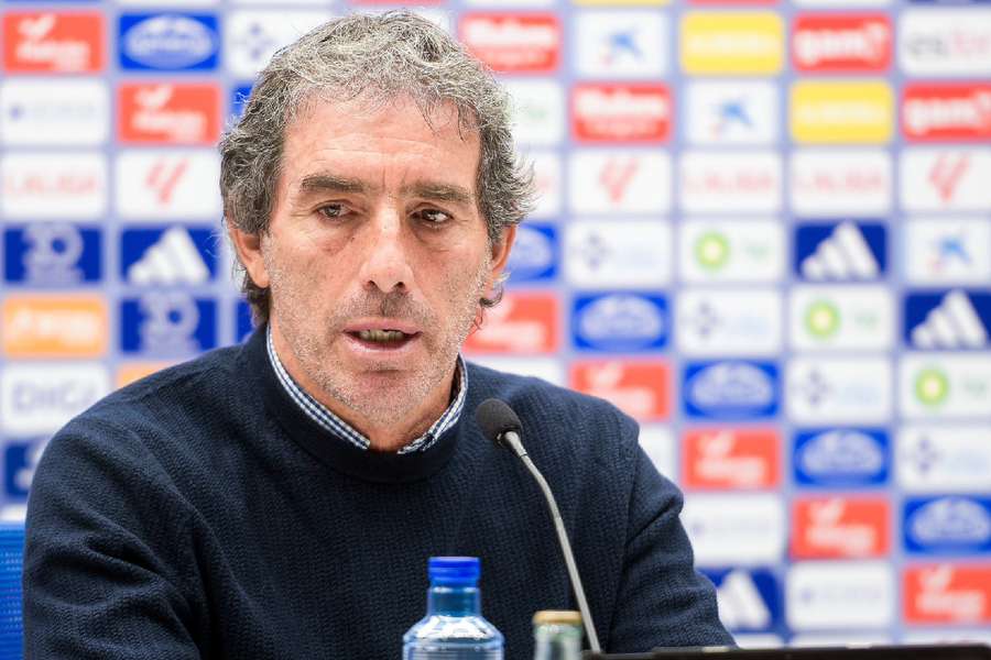 Almada, entrenador del Real Oviedo