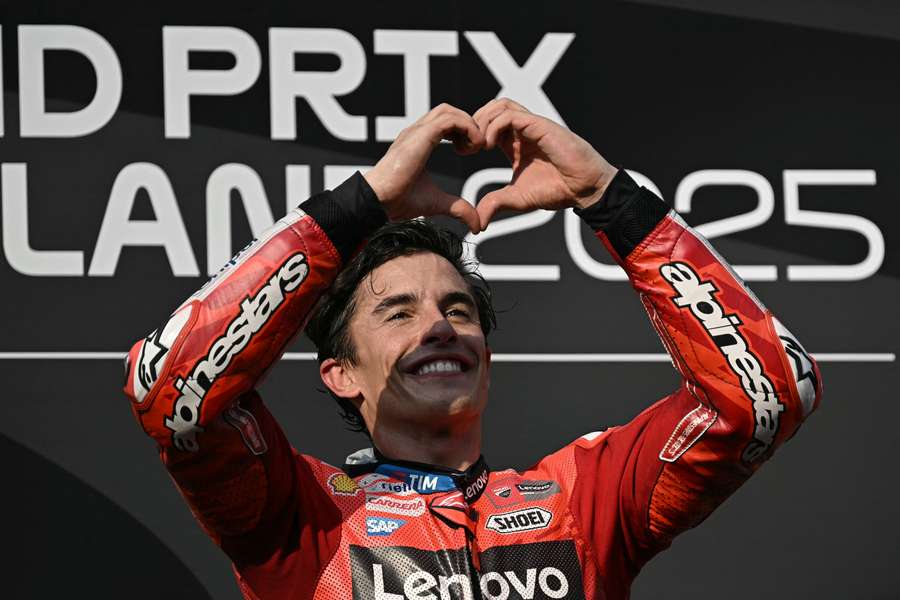 Marc Márquez teve uma estreia perfeita na Ducati