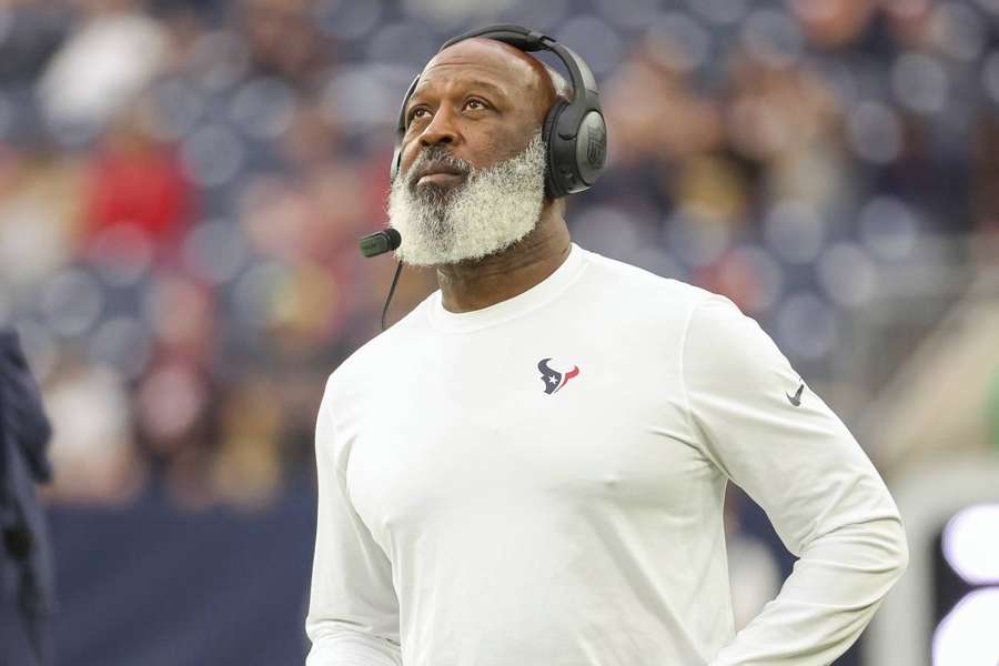 Texans fire coach Lovie Smith after a 3-13-1 record