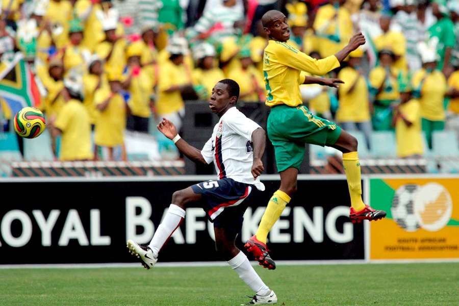Ricardo Katza in action for South Africa against the United States in 2007