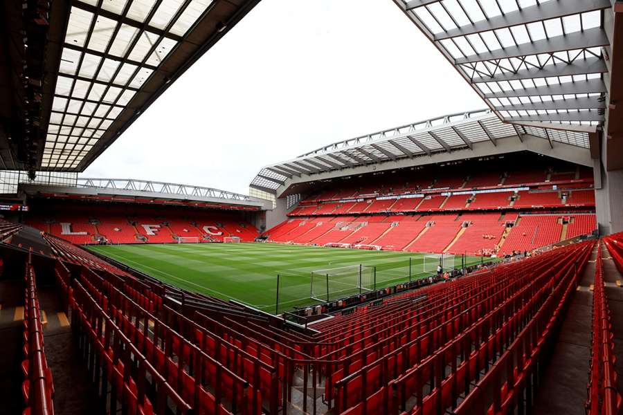 Anfield pred štartom novej sezóny. Anfield pred štartom novej sezóny.