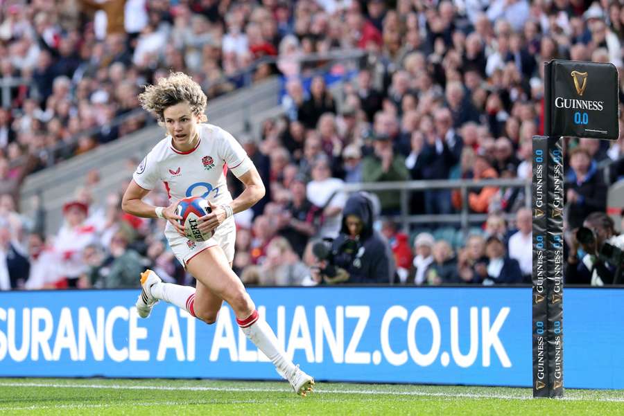 Ellie Kildunne, Angleterre