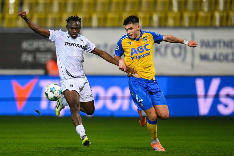 Bořilova kariéra se prý chýlí ke konci. Slavia už ale našla náhradu, a to ve vlastních řadách Bořilova kariéra se prý chýlí ke konci. Slavia už ale našla náhradu, a to ve vlastních řadách
