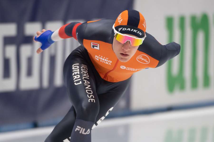 Beau Snellink wint laatste 5000 meter niet, maar wel het wereldbekerklassement