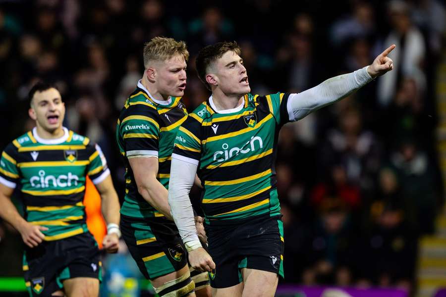 Freeman stars with four tries as Northampton sink Saracens