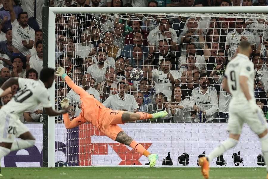 Vinicius Junior scores a wonder goal to give Real Madrid the lead Vinicius Junior scores a wonder goal to give Real Madrid the lead