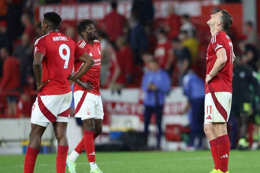 La Ligue des champions s'éloigne pour Nottingham, encore battu