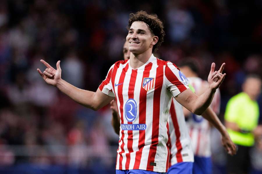 Atletico Madrid's Julian Alvarez celebrate's his goal against Eintracht Frankfurt