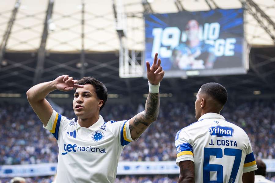 Kaio Jorge fez belo gol para deixar Cruzeiro mais perto da vitória Kaio Jorge fez belo gol para deixar Cruzeiro mais perto da vitória