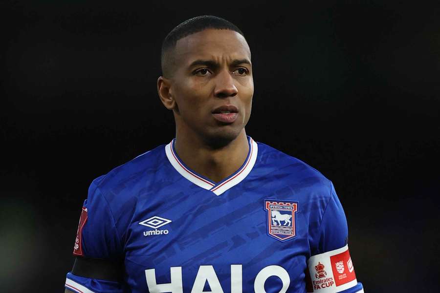 Young po sezoně ukončí profesionální kariéru.