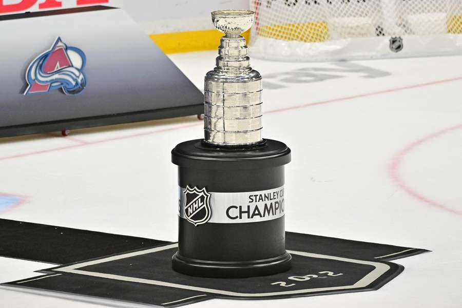 Pokalen det hele handler om. The Lord Stanley Cup