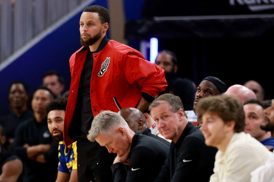 Curry lors de la série face aux Wolves.