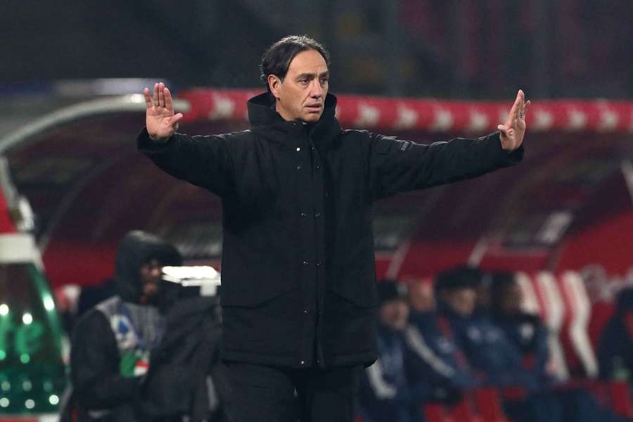 Alessandro Nesta deixa comando do Monza após três derrotas seguidas