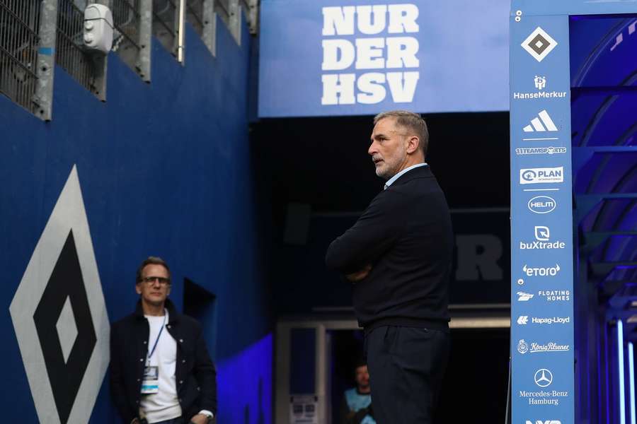 Stefan Kuntz pensa no futuro do Hamburgo