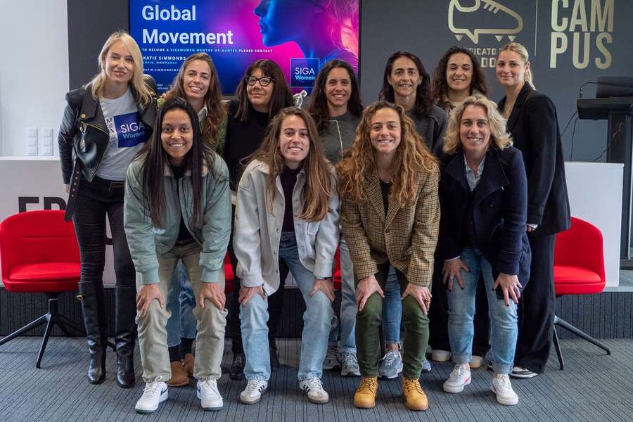 Onze jogadoras e ex-futebolistas portuguesas vão participar num programa de mentoria