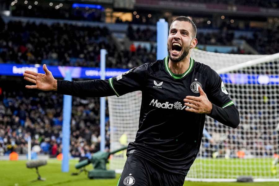 Hancko a egalat pentru Manchester City la 3-3