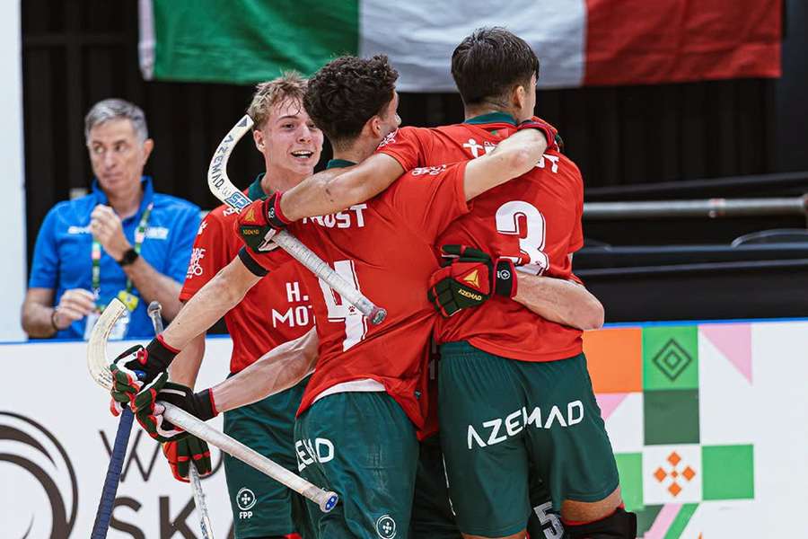 Portugal fez a festa no Paraguai Portugal fez a festa no Paraguai