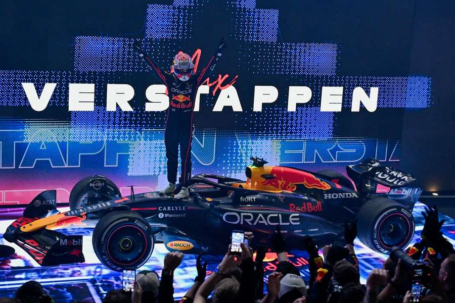 Max Verstappen ist spätestens seit seinem Sieg in Katar wieder voll im Rennen um den Formel-1-Titel.