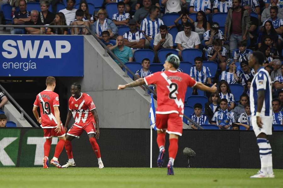 Mumim e De Frutos, protagonistas do primeiro golo do Rayo Vallecano