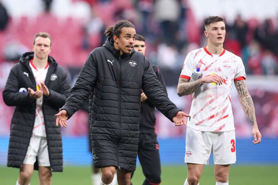 Yussuf Poulsen (M.) ist ratlos
