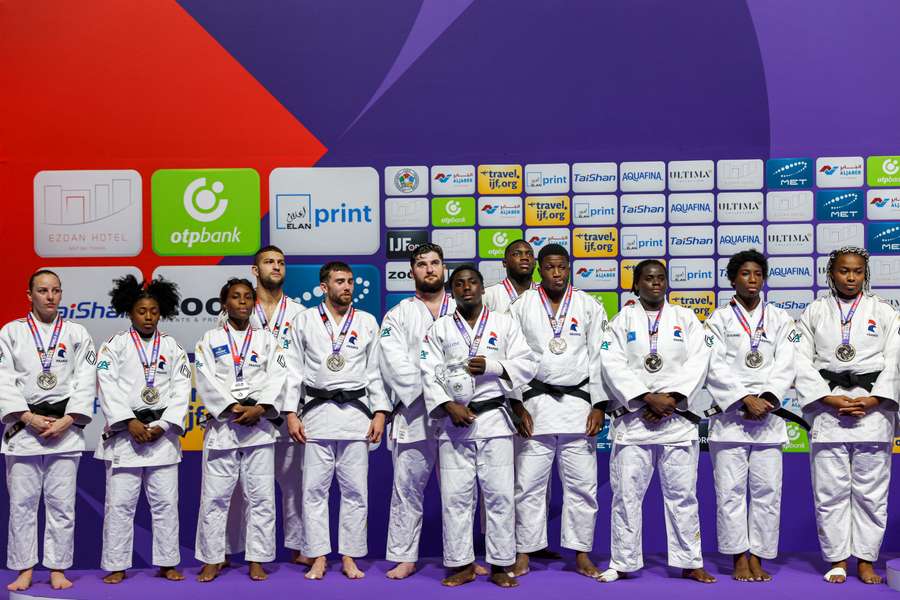Rageante défaite des Bleus en finale de la compétition par équipes.