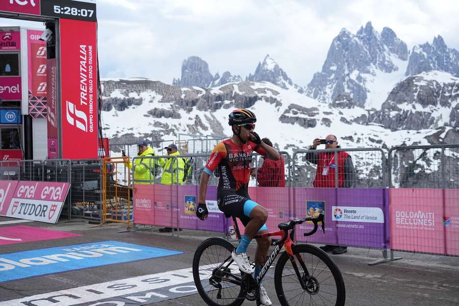 Santiago Buitrago vyhrál 19. etapu Gira díky povedenému úniku.