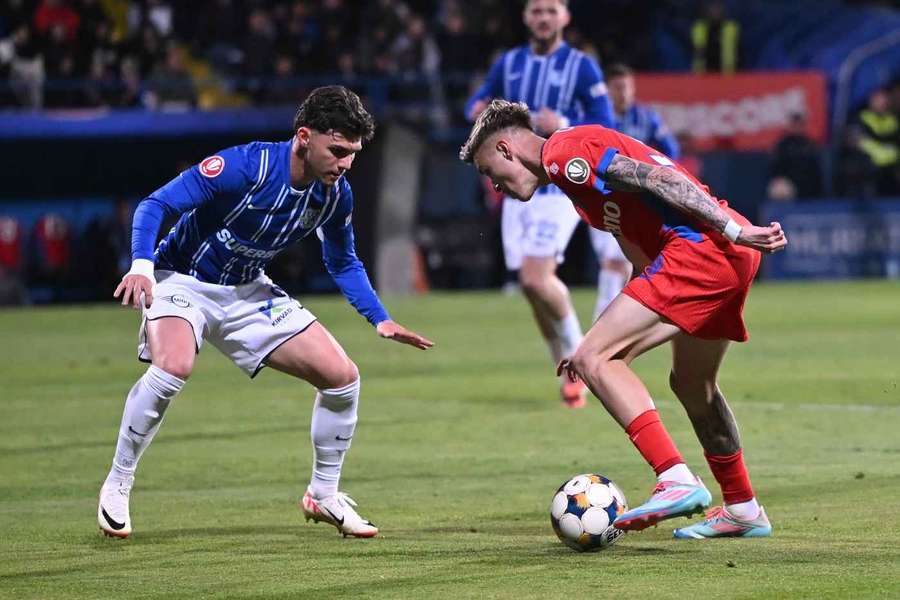 Superliga etapa #3 | FCSB și Farul remizează spectaculos pe Arcul de Triumf Superliga etapa #3 | FCSB și Farul remizează spectaculos pe Arcul de Triumf