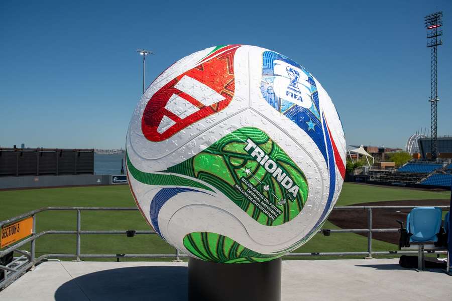 Media: FIFA złagodzi zasady dotyczące kar za żółte kartki, będą anulowane dwukrotnie