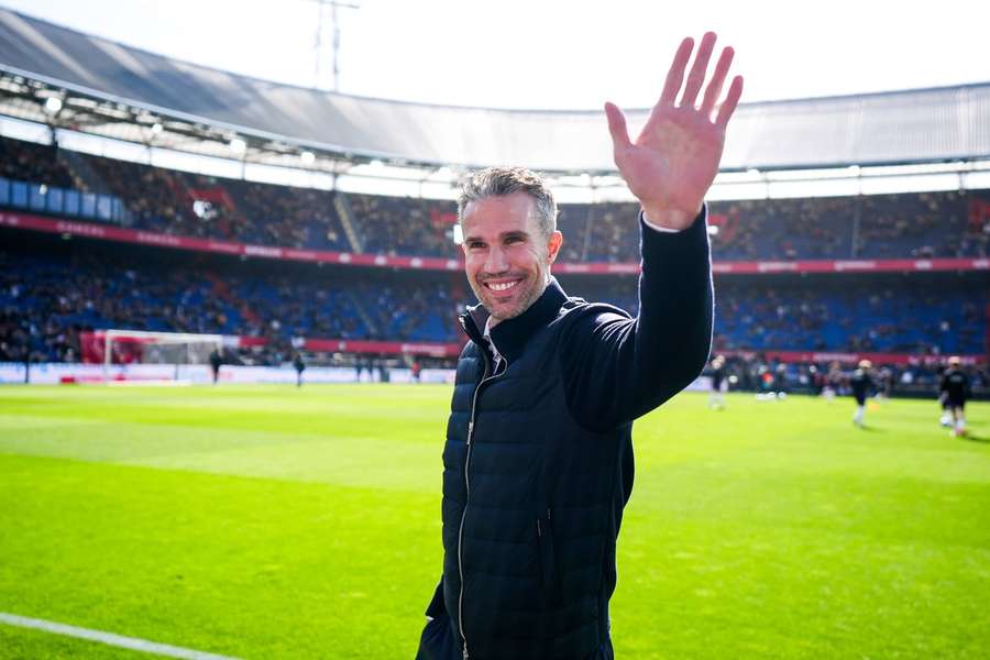 Feyenoord manager Robin van Persie thanks the fans after last weekend's 3-2 win over Go Ahead Eagles