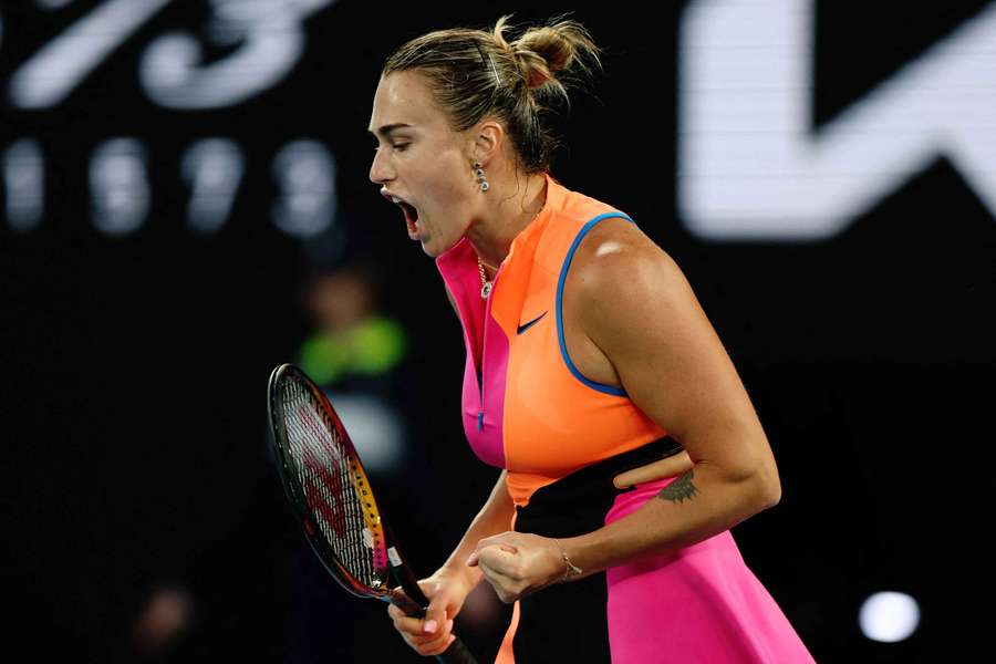 Aryna Sabalenková je na Australian Open potřetí v řadě ve finále.