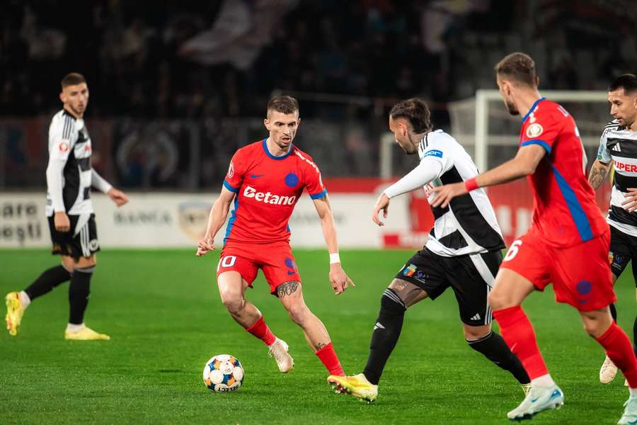 LIVE Superliga 20:00 FCSB - U Cluj