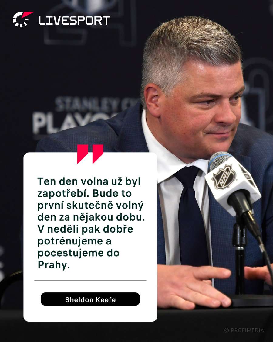 Trenér Devils před odjezdem do Prahy.