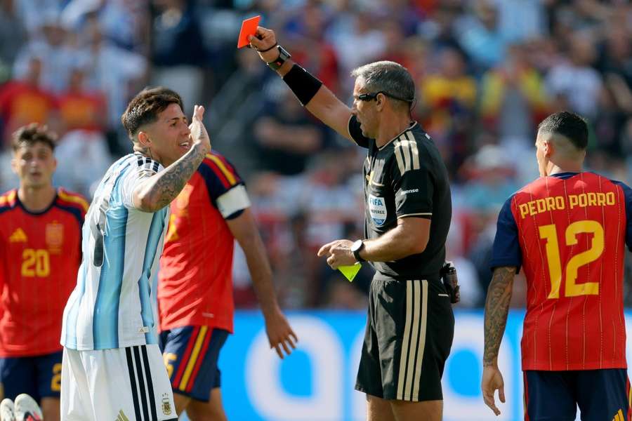 Enzo Fernandez of Argentina is shown a Red card and sent off by referee Slavko Vincic during the FIFA World Cup Final Enzo Fernandez of Argentina is shown a Red card and sent off by referee Slavko Vincic during the FIFA World Cup Final