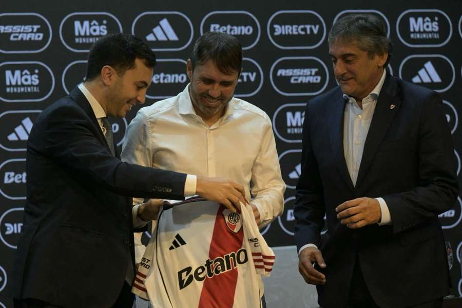 River busca director deportivo en Europa