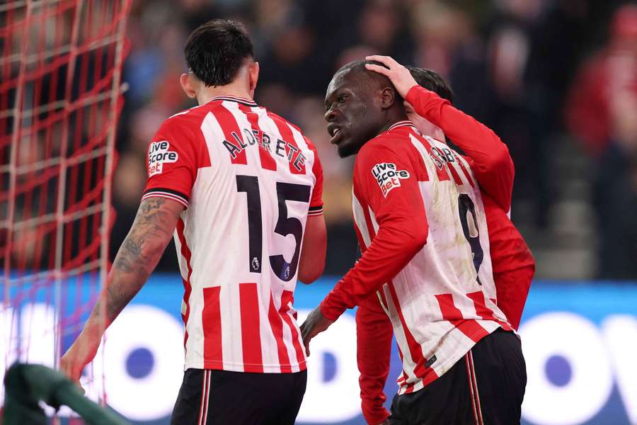 Brian Brobbey of Sunderland celebrates scoring his team's second goal