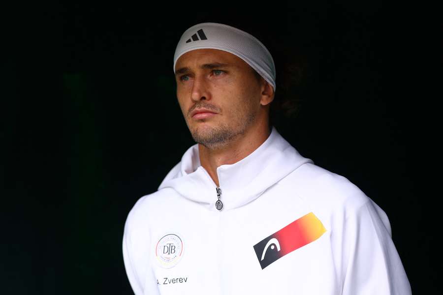 Zverevovi sa nepozdáva finálový turnaj Davis Cupu. Zverevovi sa nepozdáva finálový turnaj Davis Cupu.
